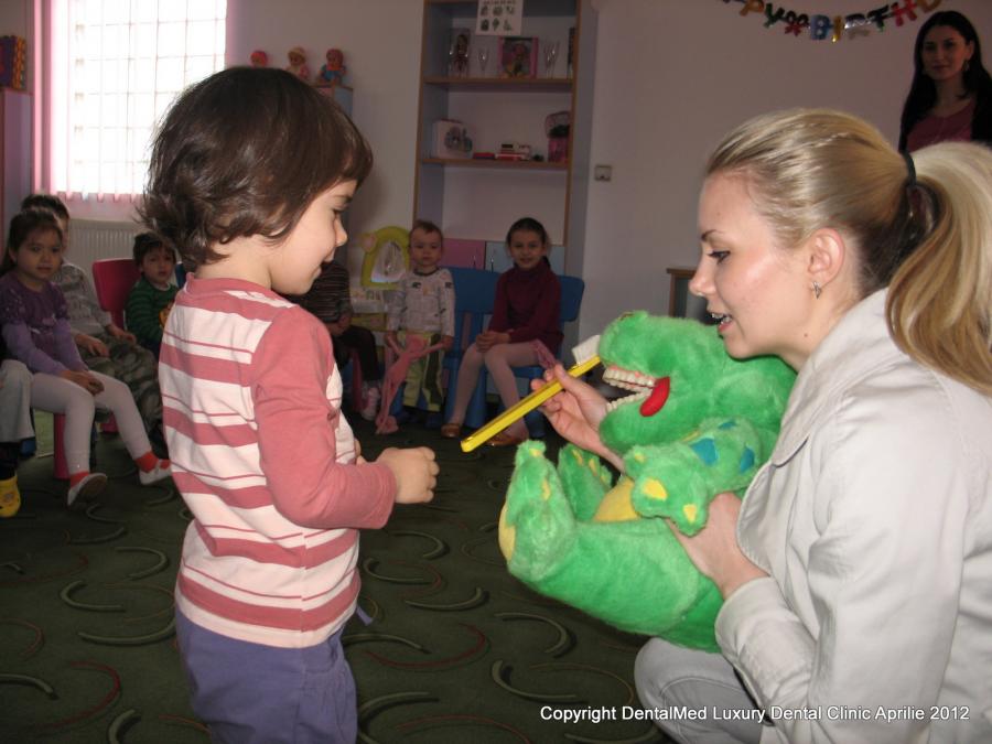 Visiting Top Kids Kindergarten Aprilie 2012